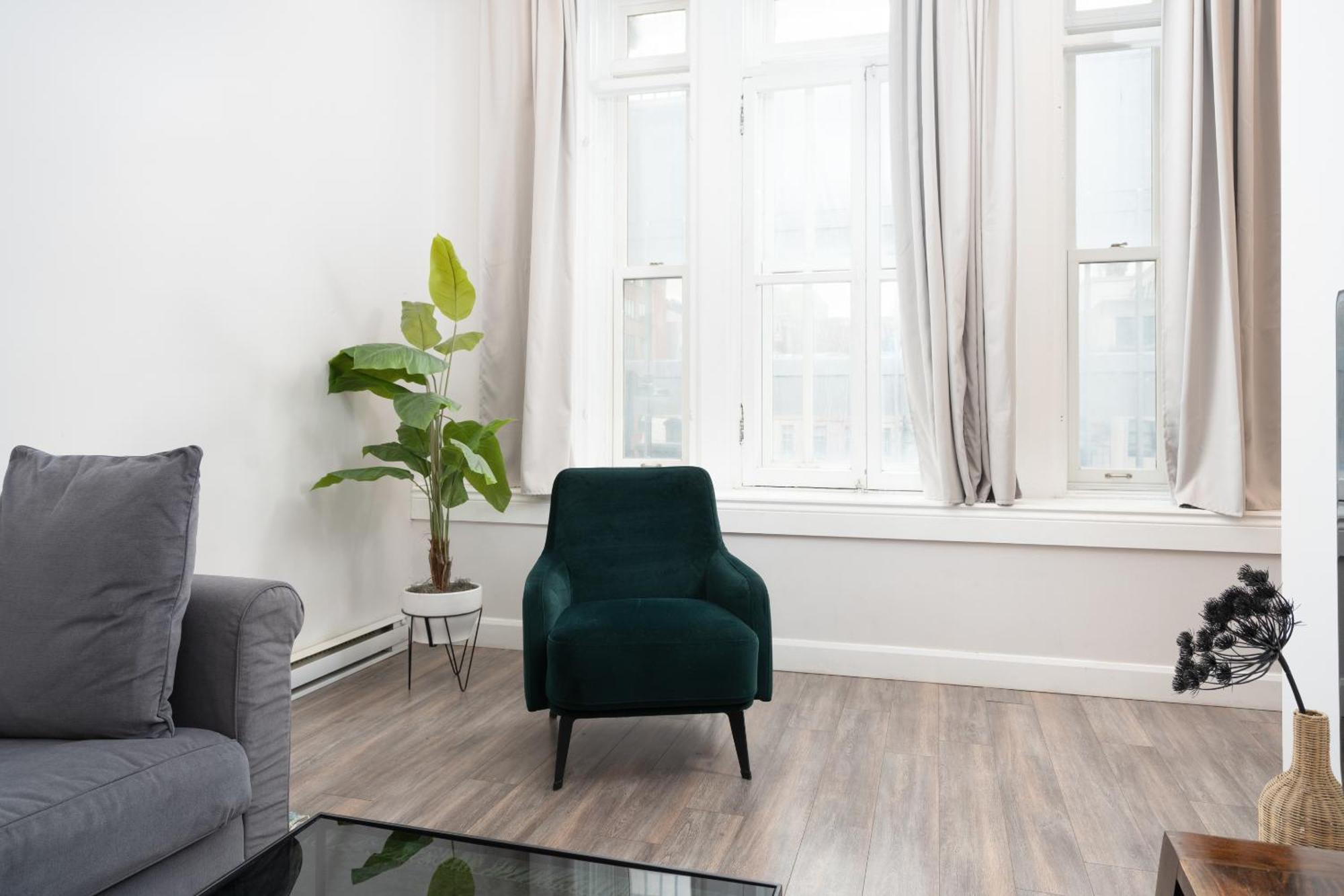 Boutique Lofts Notre Dame - Vieux Montreal Apartment Bagian luar foto